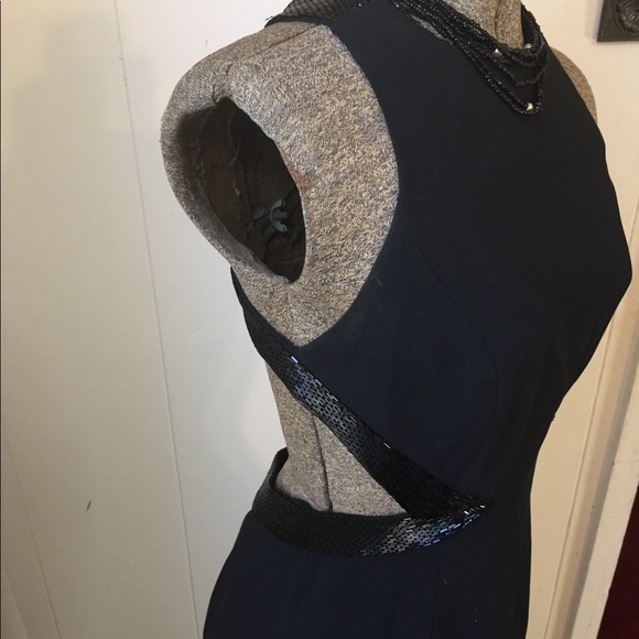 Black Formal dress - Picture 5 of 8